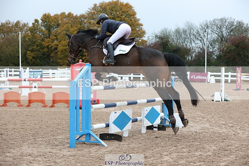 231112A-140124-04788 - Cls 20 Newcomers & 1.10m Open