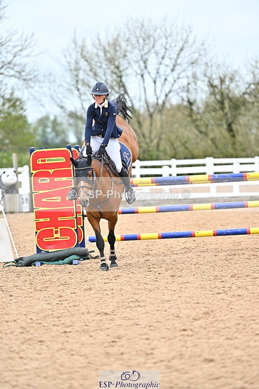 240501A-135605-00903 - Cls 8 Snr Foxhunter and 1.20m Open