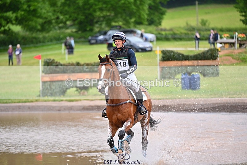 250524A-121113-10115 - B-318-Alexander.Bragg-SHANNONDALE.CONNOR