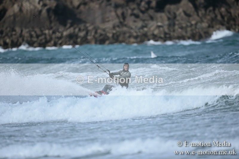 KS 020413-121 - Kite Surfing