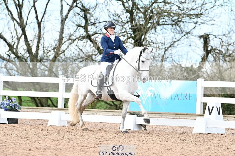 240218A-150621-08319 - 210-Charlotte.Dicker-Amaranto.D.Centurion