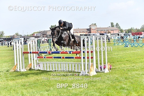BPP_8840 - CLASS 2 The RHS Equikro Equestrian Classic Championship Qualifier (1.20m)