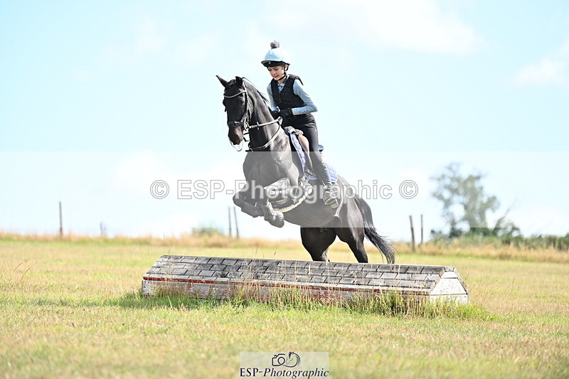 250821B-104417-00159 - Group B - Danielle
