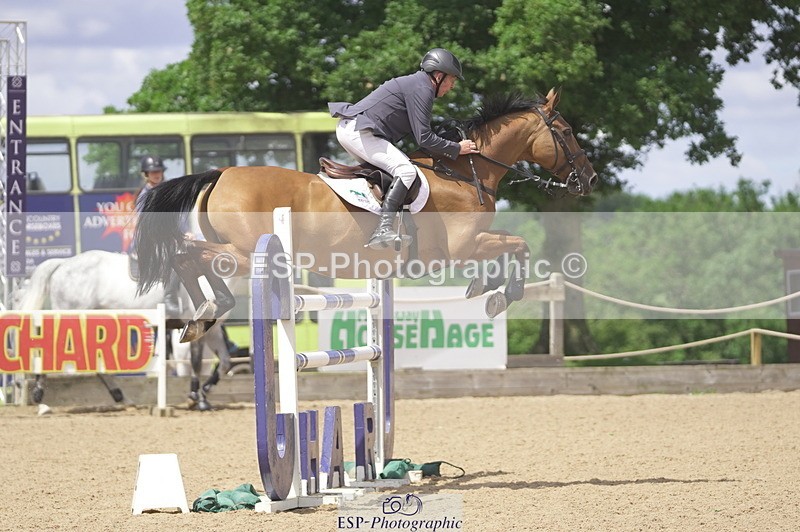 230806A-130716-02136 - Cls 14 Snr Foxhunter & 1.20m Open