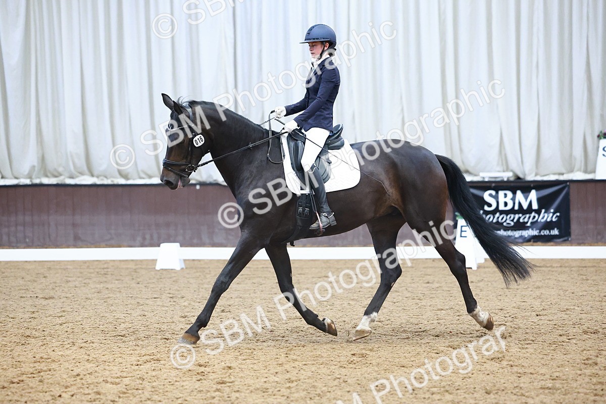 0B8A9181 - Class 6 - Novice 3