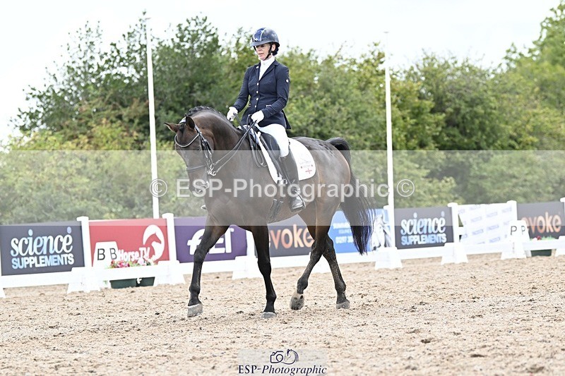 250907-165111-10784 - 113-Nicole.JahanshahiVirtual.Attraction