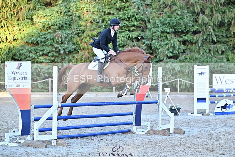 250829A-192652-03762 - Cls 12 1.05m Amateur Quali and Open