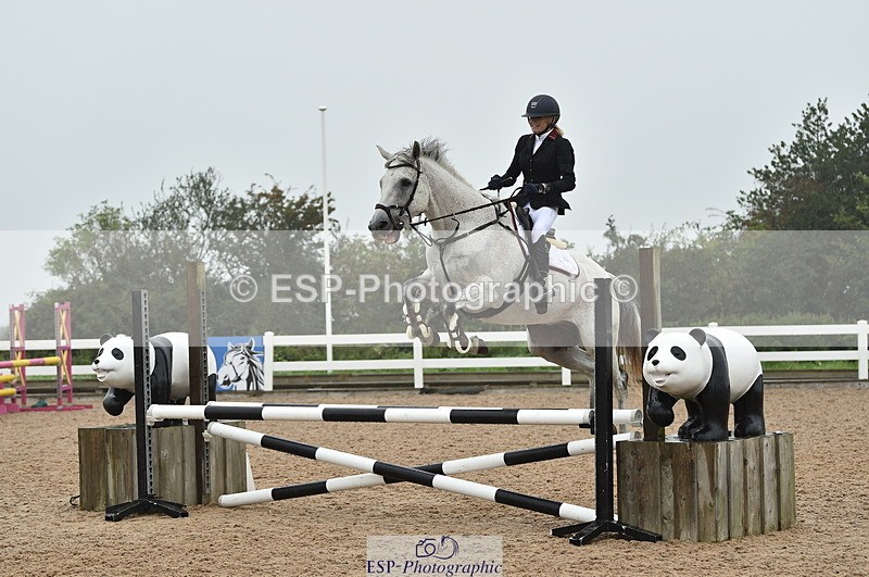 220829A-170200-00341 - 80cm Classes 5a 5b & 6