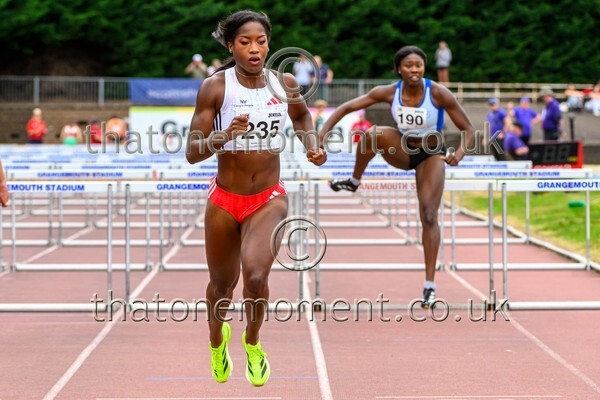 Sen25SUN-929532 - Track Female