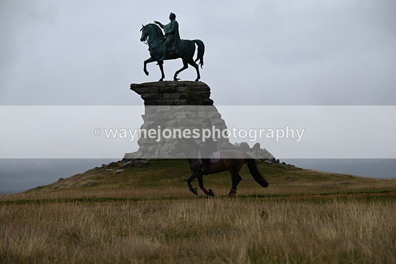 DSC_1897 - Time at Statue 12:13 to 12:32