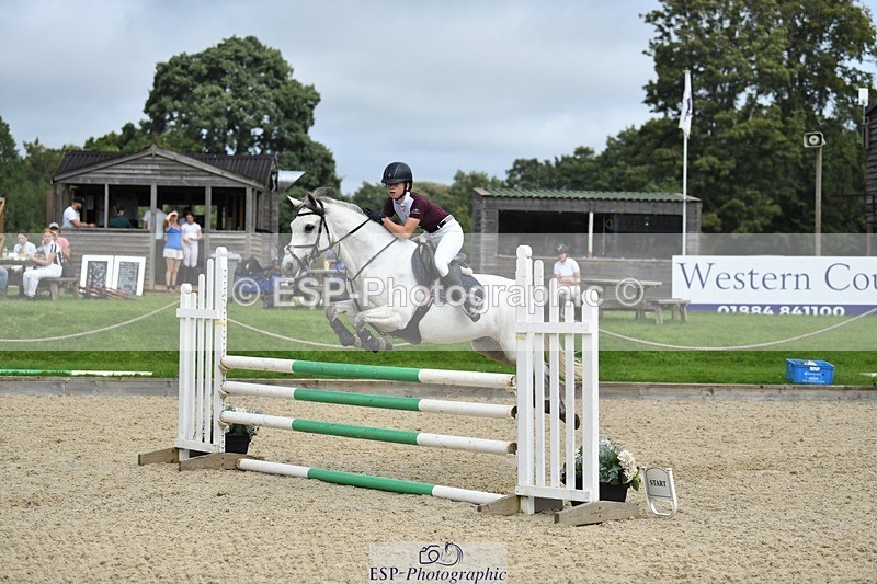 230820-112218-00505 - 1m - Round 1