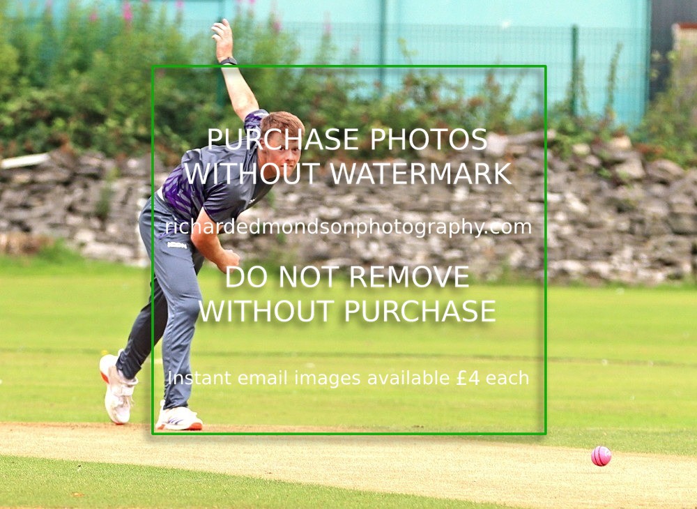 IMG_3283 - Kendal vs Longridge 40 Over Cup 1/4 Final (4/8/24)