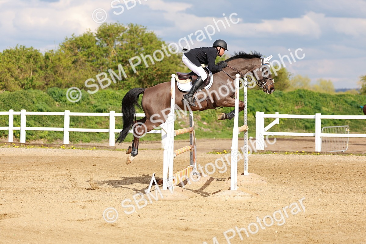 SBM_002562 - Class 5 - Senior Foxhunter - 1.20m