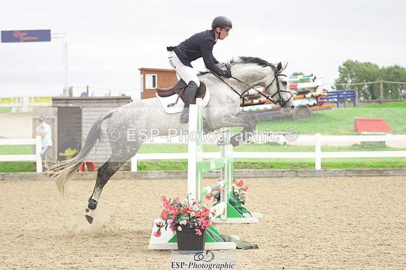 230810A-135610-02564 - Cls 4 1.05m Amateur Quali