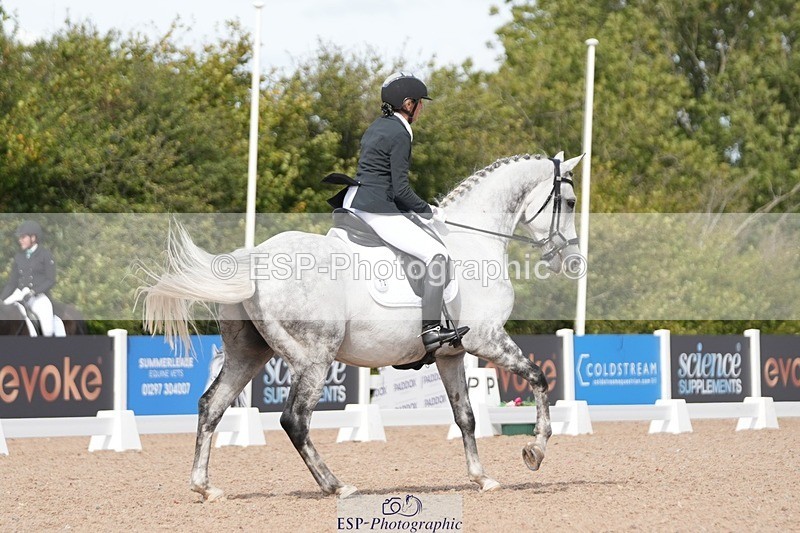 250906-123930-02417 - 072-Jan.ChoppingSeal