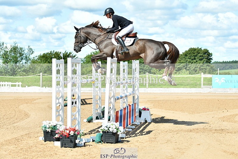 230720A-103937-01926 - Cls 5, 2 Star Medium 1.35m