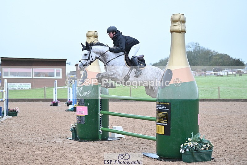 231013A-161340-03247 - Cls 10 National 1.30m Open