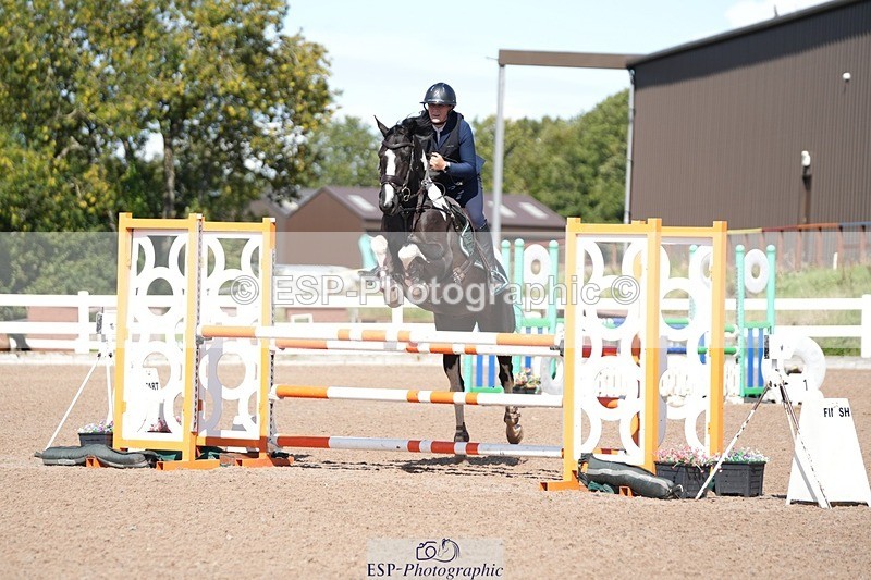 250912-140353-04861 - Cls 25 1.05m Amateur Quali