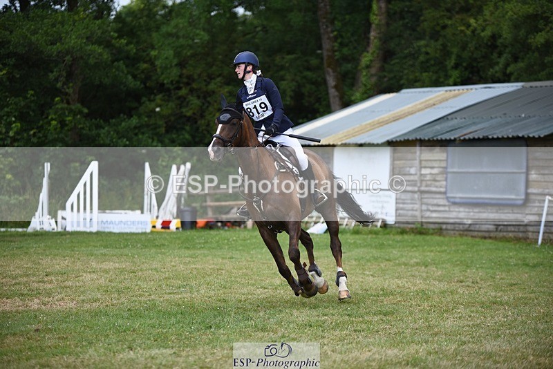 240630-132718-01389 - 819-Megan_Tucker-Watchover_Zebedee