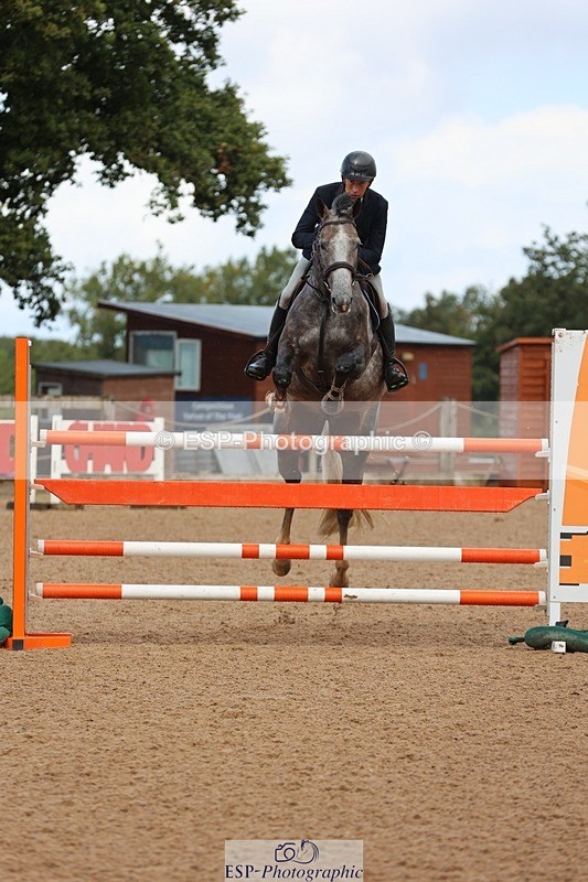 250911-124329-01537 - Cls 3 Snr Foxhunter