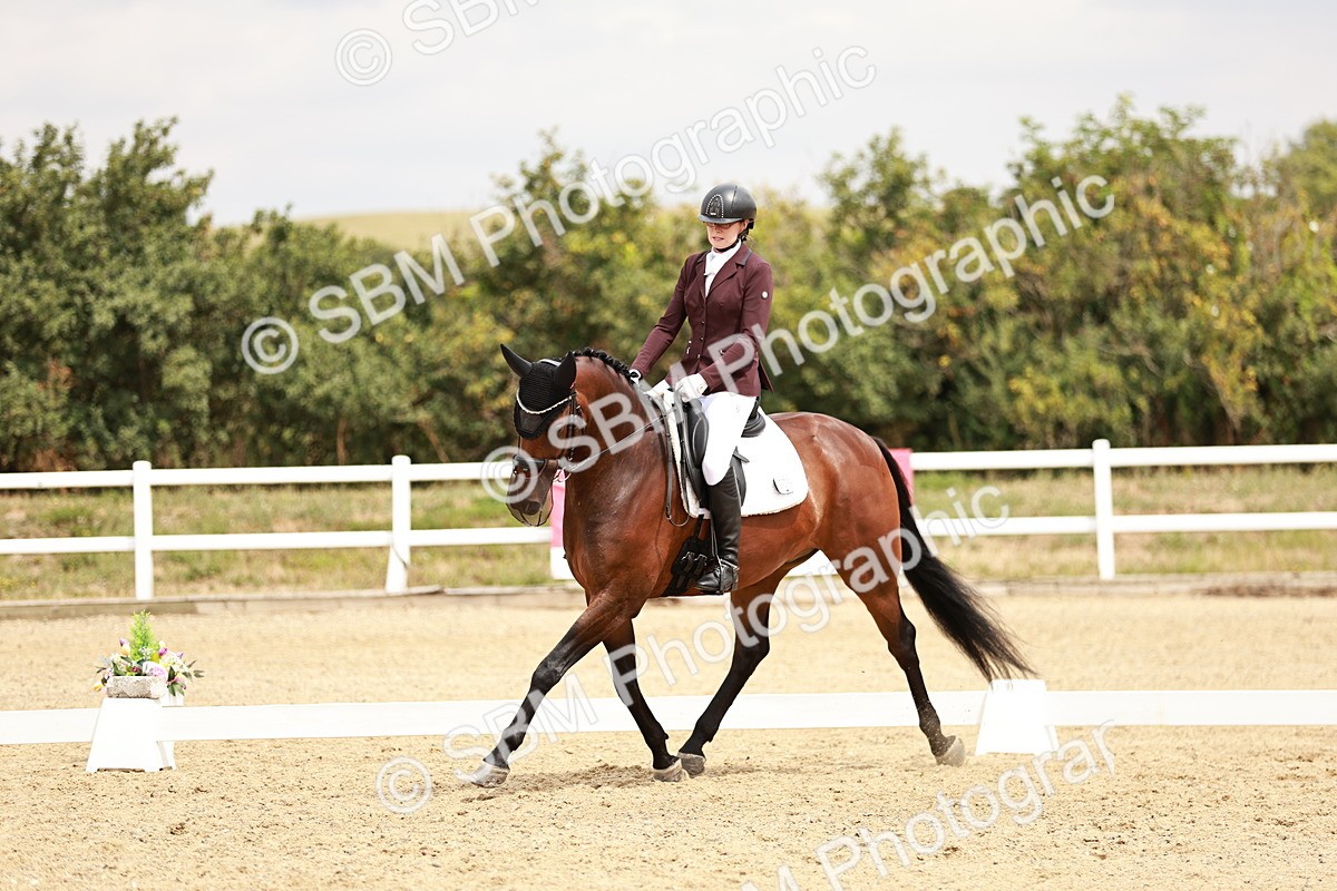SBM_003090 - Class 6 - Novice 6 Silver - 11.34-12.20