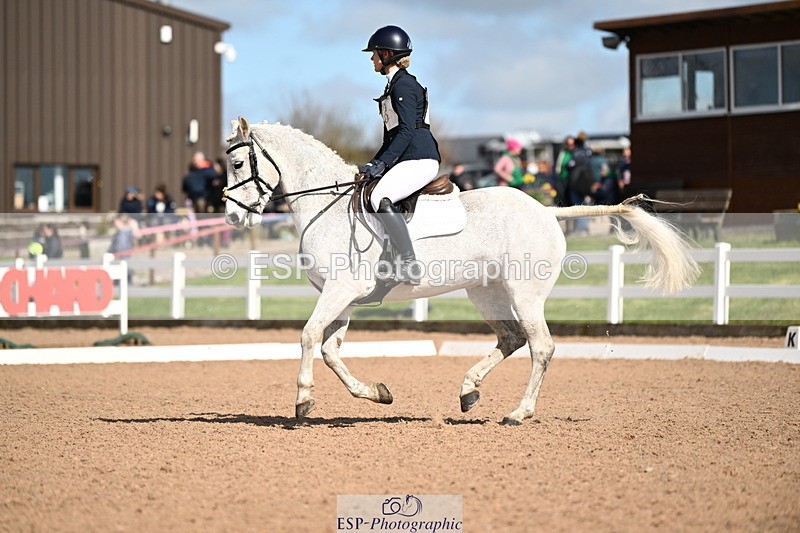 240324A-124139-02686 - Novice 27, 12.30 to 13.50