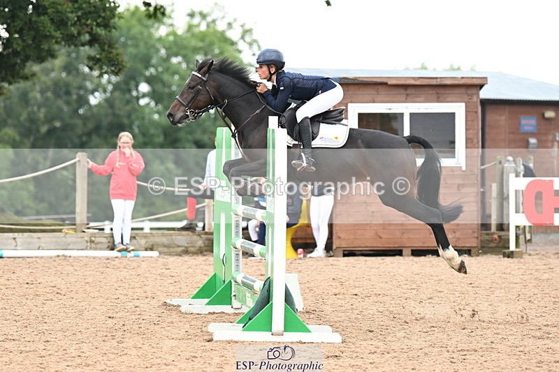 240907A-140425-02243 - Cls 4 Pony Big Team 95cm & 1.05m