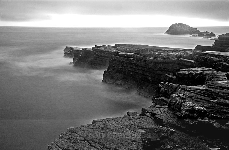 Scarlett Rocks - Man in Mono