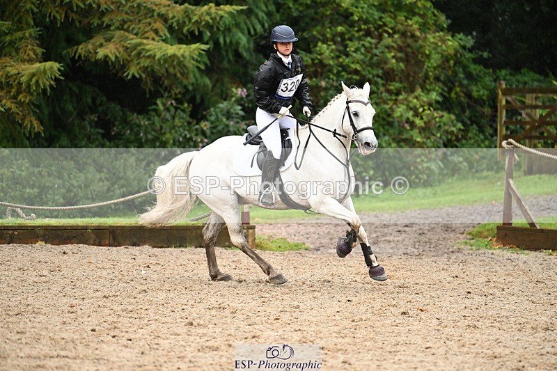 240824X-101031-23542 - 70cm Round 2 9.30 to 10.30