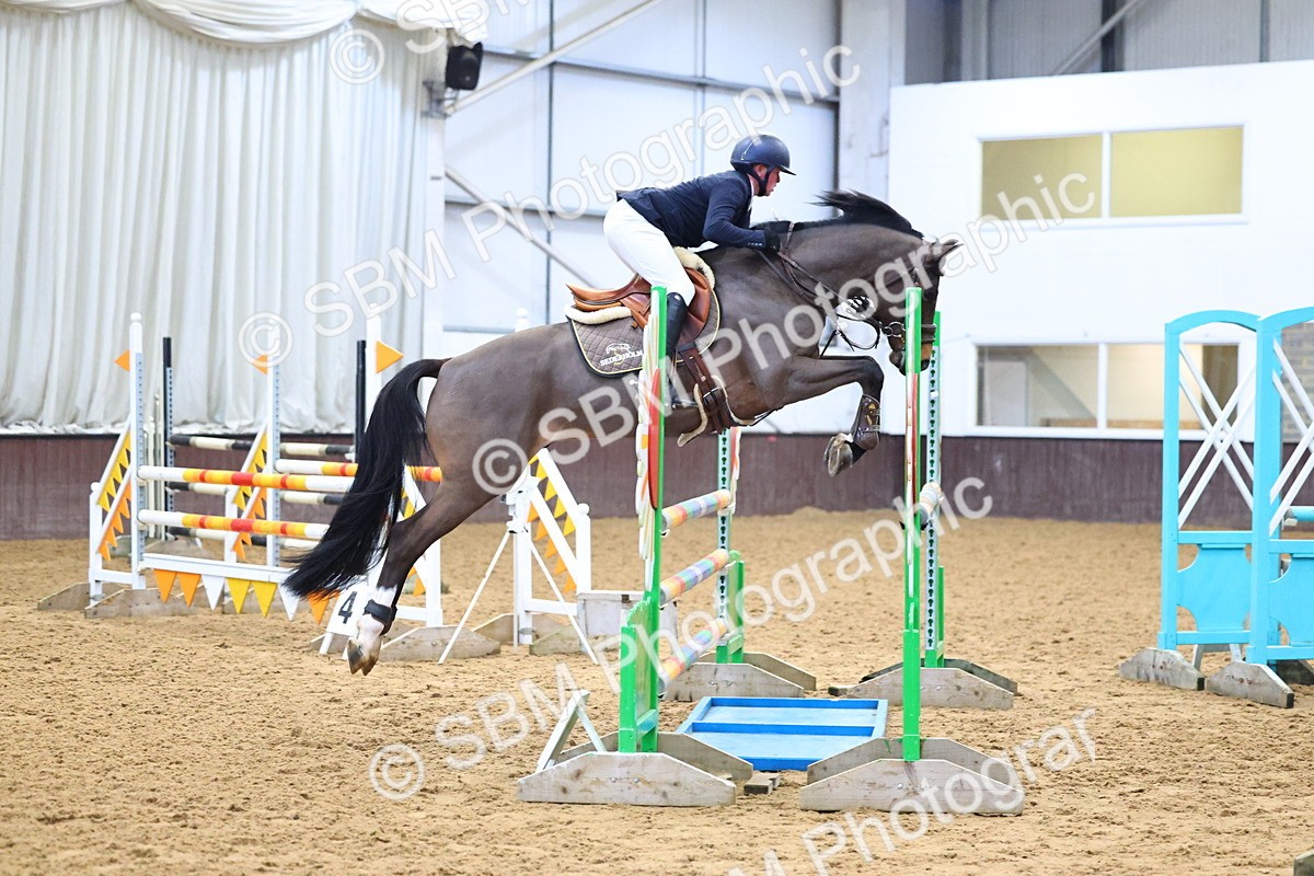 SBM_000996 - Class 4 - Senior Newcomers - 1.10m