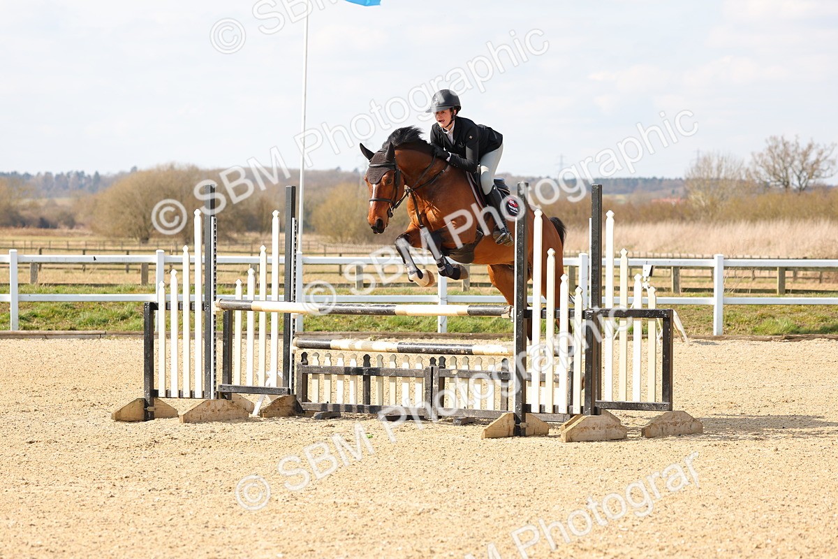 SBM_001504 - Class 4 - Senior Newcomers - 1.10m