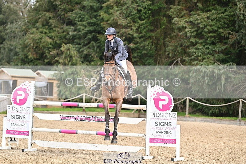 250321A-120007-00716 - Cls 3 Foxhunter and 1.20m Open