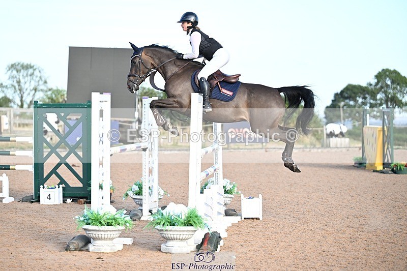 260731-192833-07148 - Cls 15 Snr Foxhunter
