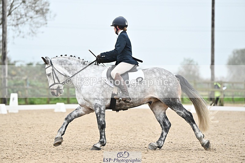 241103-135653-01825 - Novice 1 - 13.10 to 14.34