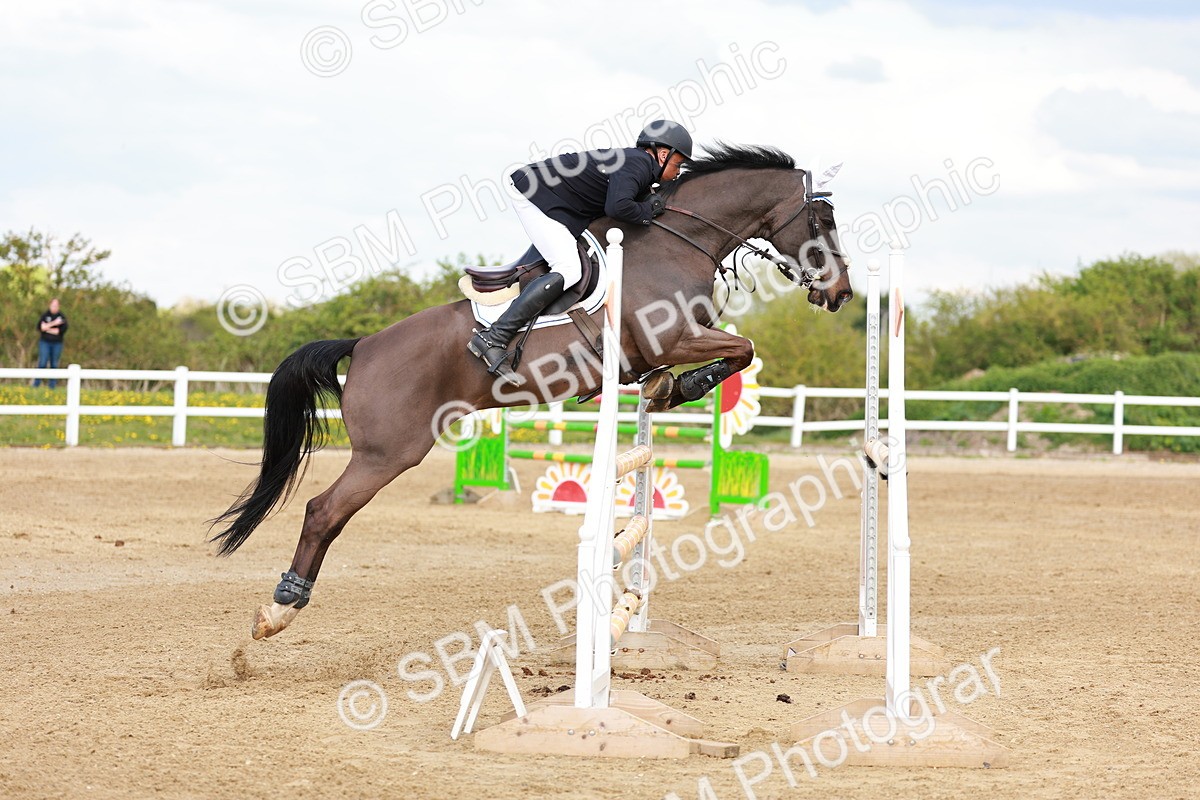 SBM_002577 - Class 5 - Senior Foxhunter - 1.20m