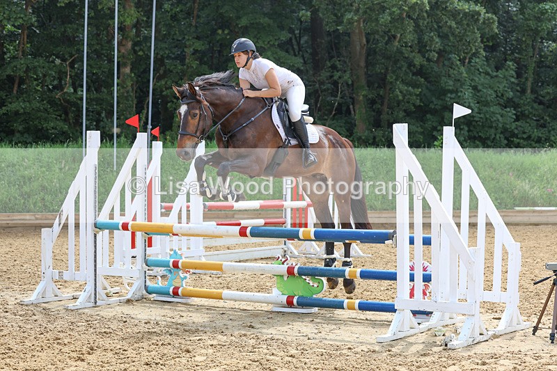 3E7A5758 - Class 5: Senior 95cm