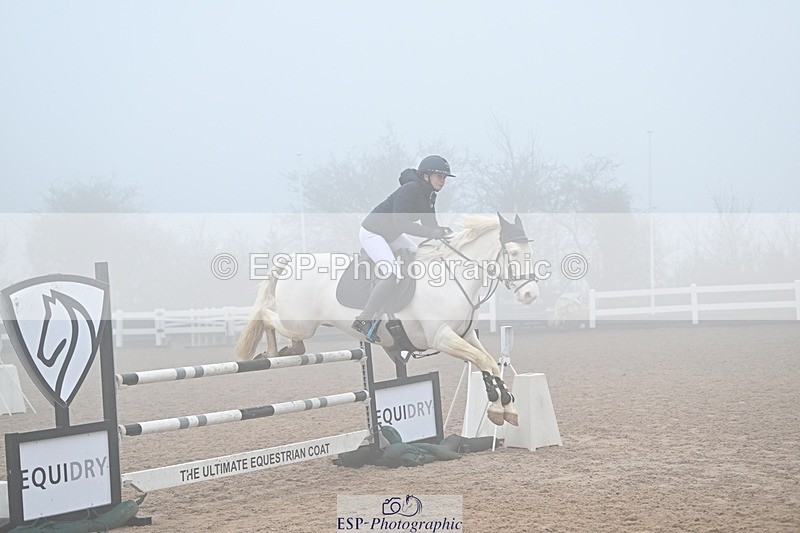 250208-123038-00593 - Cls 9 Pony Newcomers and 1m