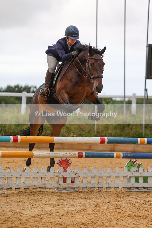 3E7A1042 - Class 11: Senior Discovery/1m open