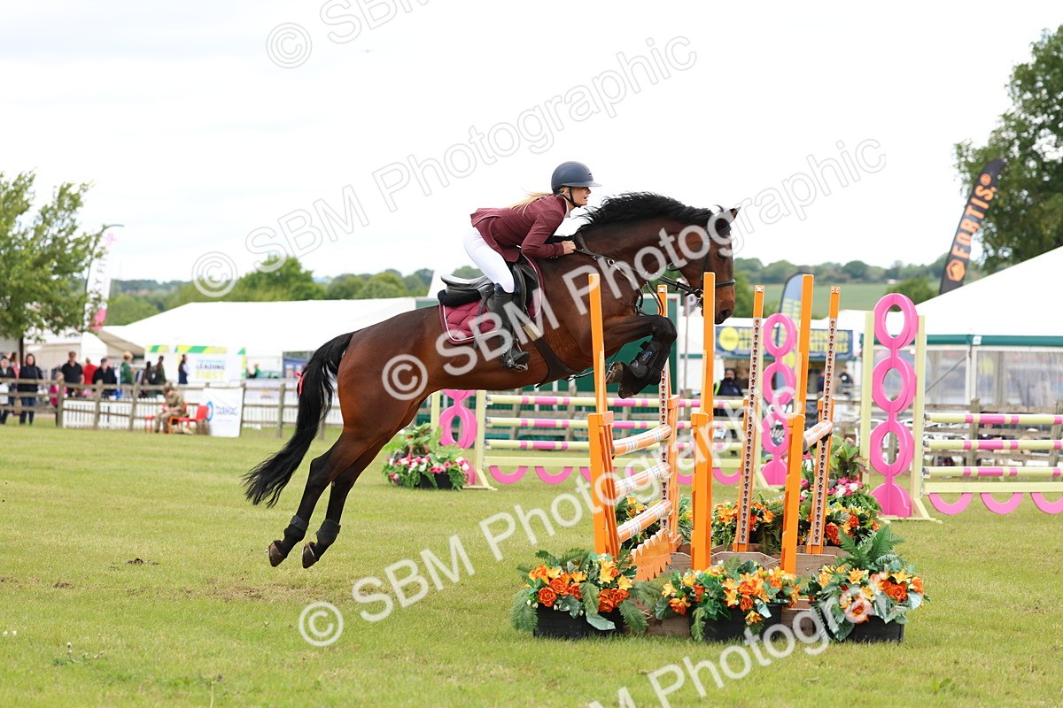 SBM_13765 - Class 206 - Senior Newcomers - 1.10m Open