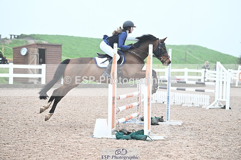 231118A-090717-00226 - Cls 2 BlueChip Pony Novice Qualifier