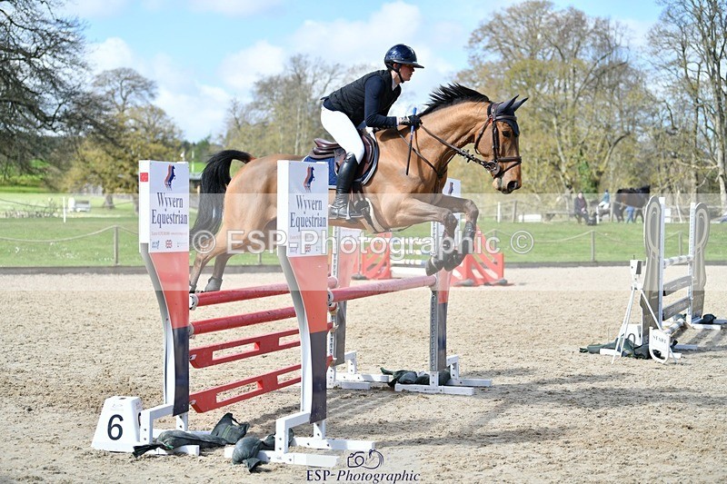 240324-124200-02632 - Cls 9 Snr 1.05m Open