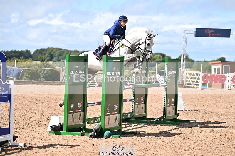 250827B-130926-00496 - Cls 4 Snr Newcomers 1.10m