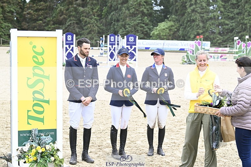 250525A-162255-18706 - Presentations Section D CCI 4 Star