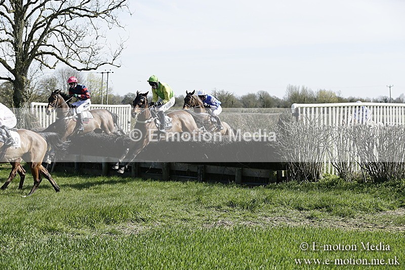 PtP 250317 97 - V.W.H. Hunt Point-to-Point Siddington 25/03/17