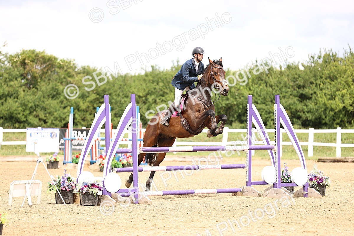 SBM_007315 - Class 18 - Senior 1.05m
