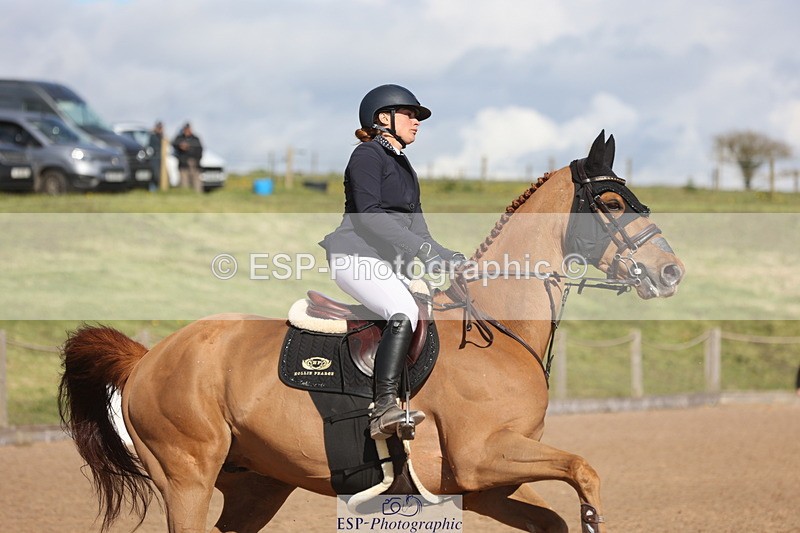 240419A-160608-09146 - Cls 10, 2 Star Big Tour 145cm  15.45 to 16.35 break