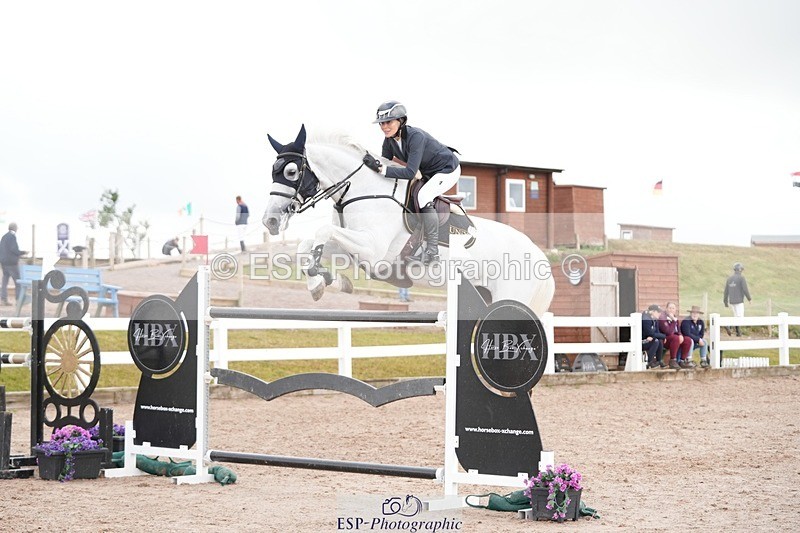 250720-092624-18149 - Cls16, 1 Star Silver Tour Accumulator