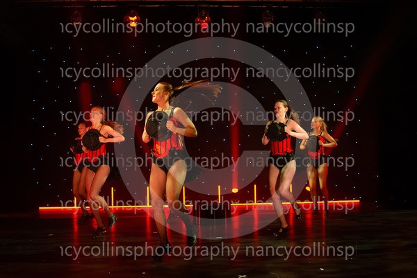 00141 - Show Me How Your Burlesque