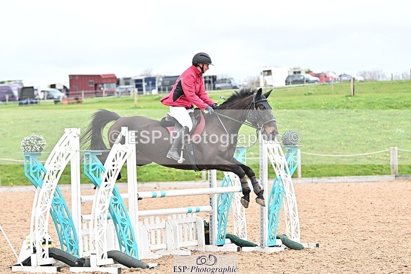 250414-114955-00689 - 1m Round 1