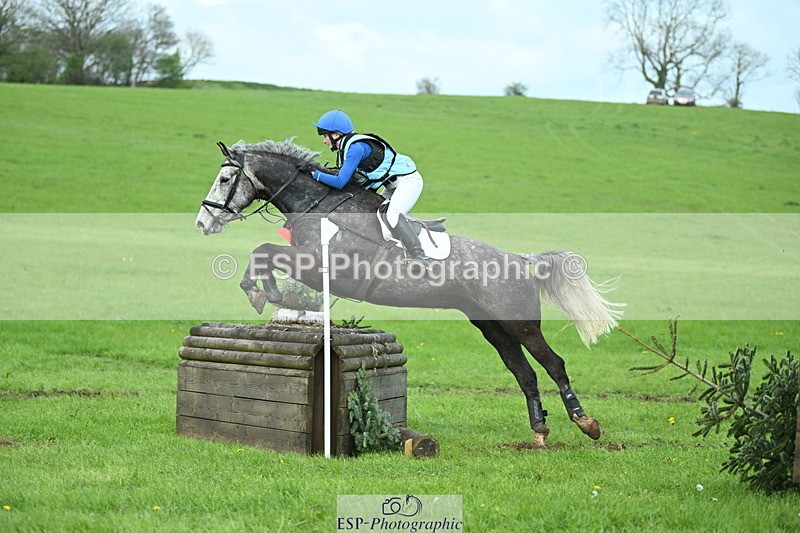 250419-174327-14194 - 907-Ellie.Barnard-DIAMOND.LUX.A.CLOVER